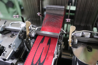 Métier à tisser Jacquard (Système de tissage de tissus étroits) KTNFM53-4/66-768